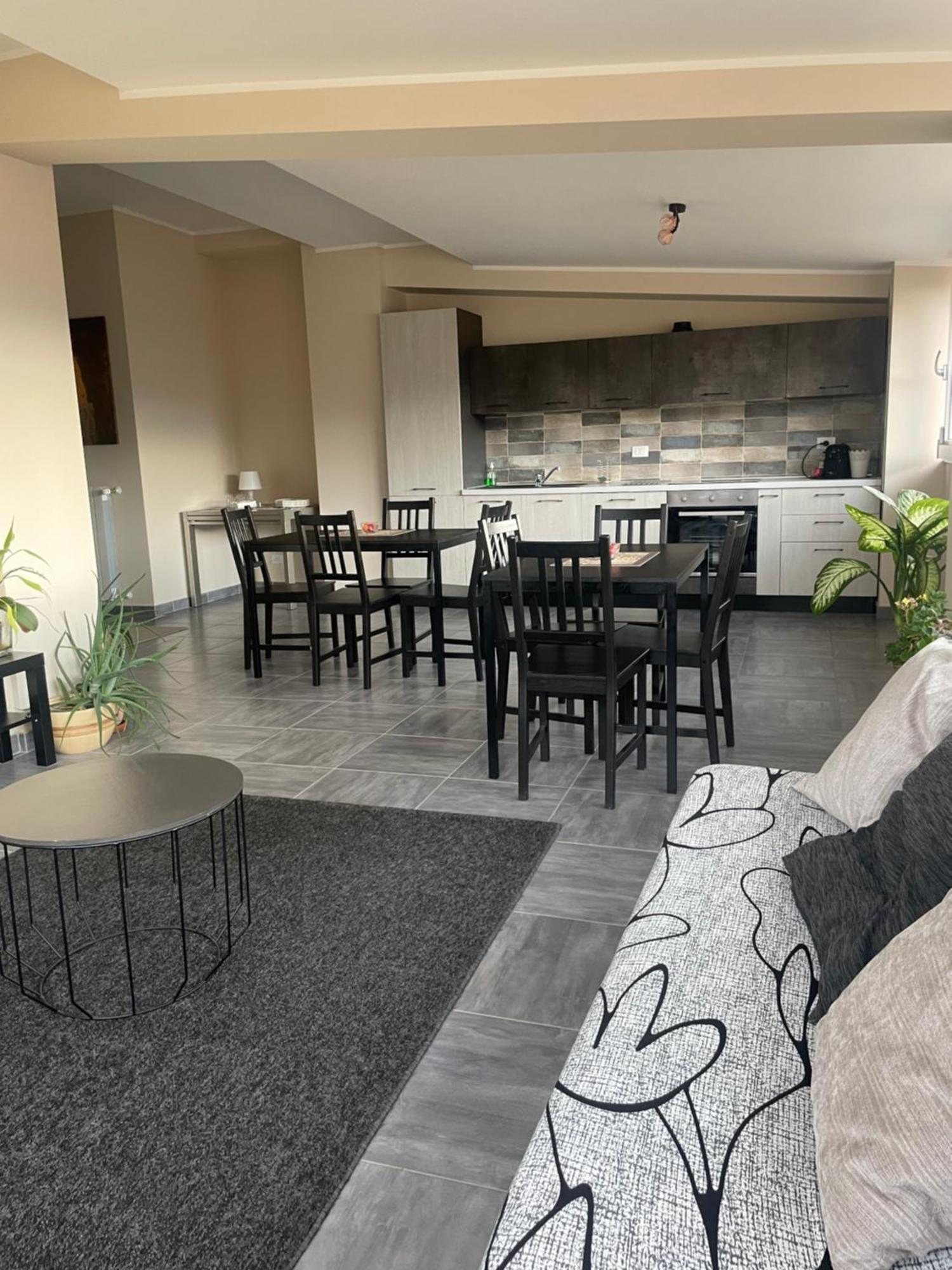 Casa Renzo Hotel L'Aquila Eksteriør billede